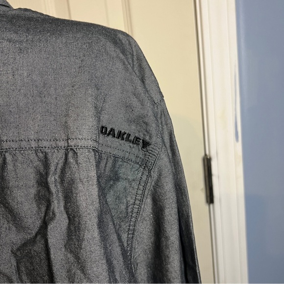 Oakley Mens Solid Long Sleeve Button Up Pocket Shirt Solid Gray XX Large 2XL - Picture 5 of 6